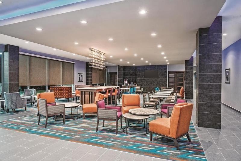 Мотель Super 8 By Wyndham Grand Prairie North Экстерьер фото